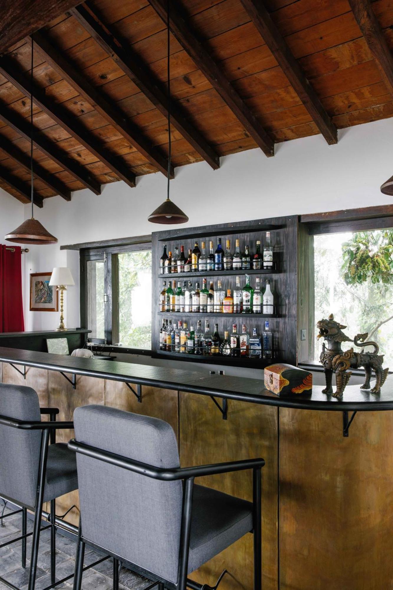 Tiger Mountain Pokhara Lodge Exteriör bild