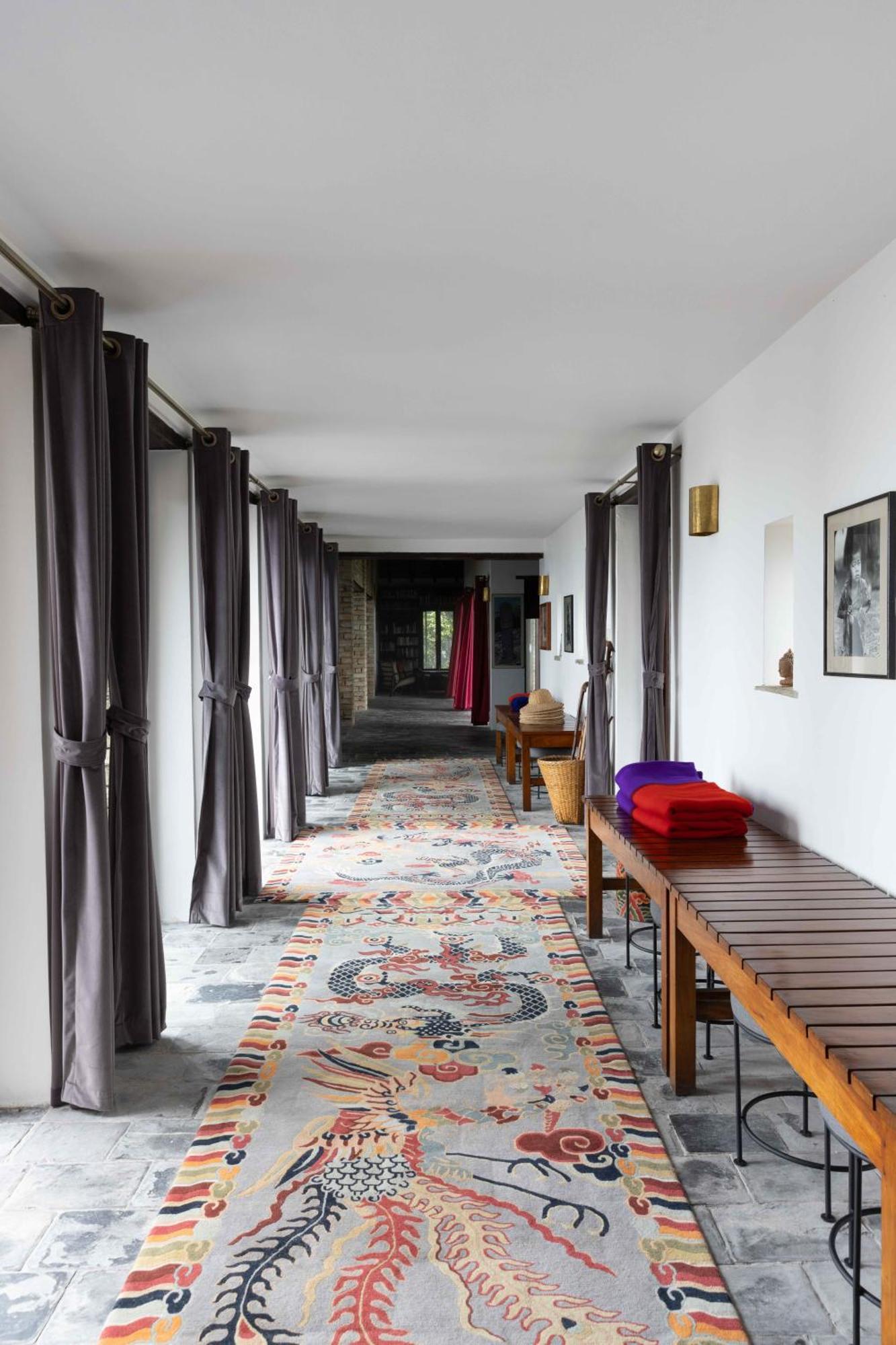 Tiger Mountain Pokhara Lodge Exteriör bild